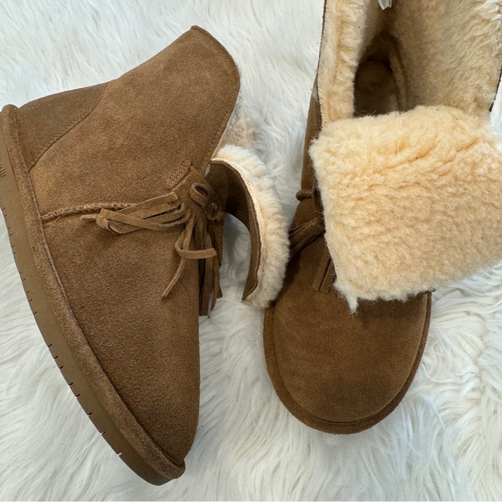 Great❗️BEARPAW Christie Suede Sheepskin Fringe Boots – Hickory (Chestnut Brown) - Picture 4 of 10